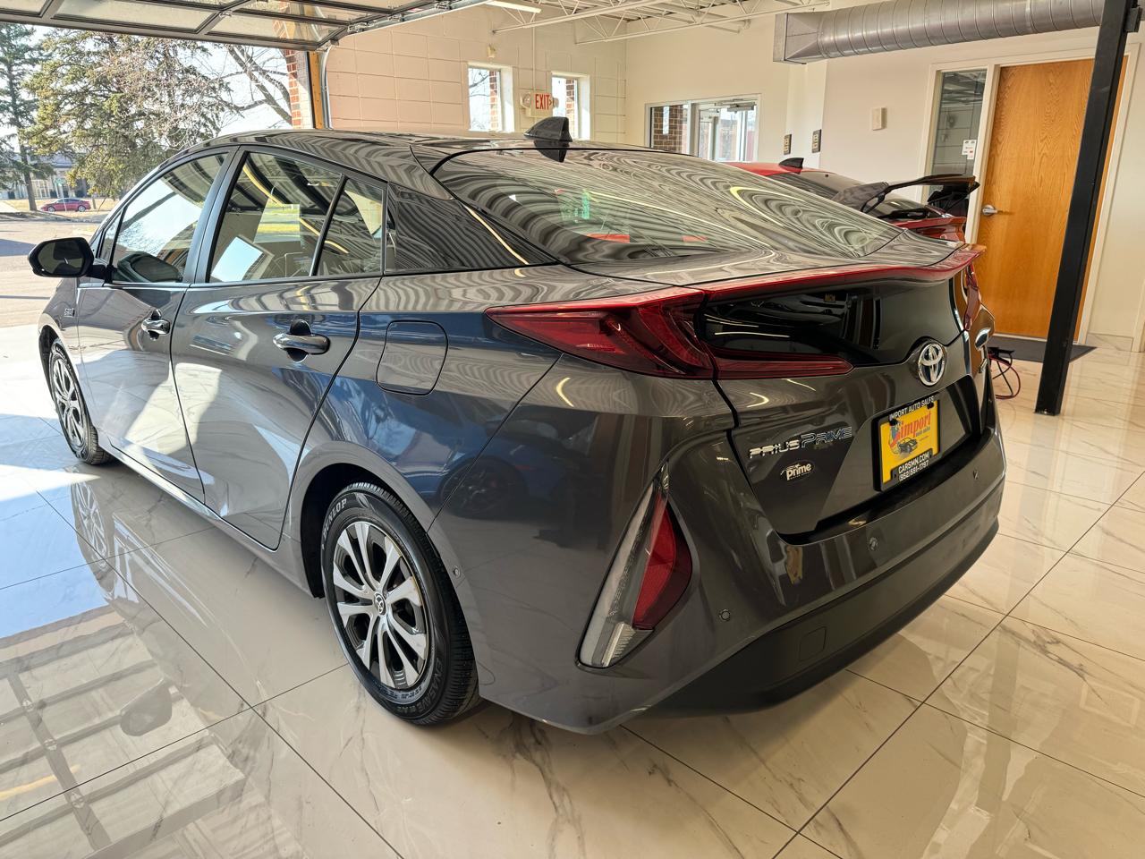 Toyota Prius Prime Limited (Natl) 2021