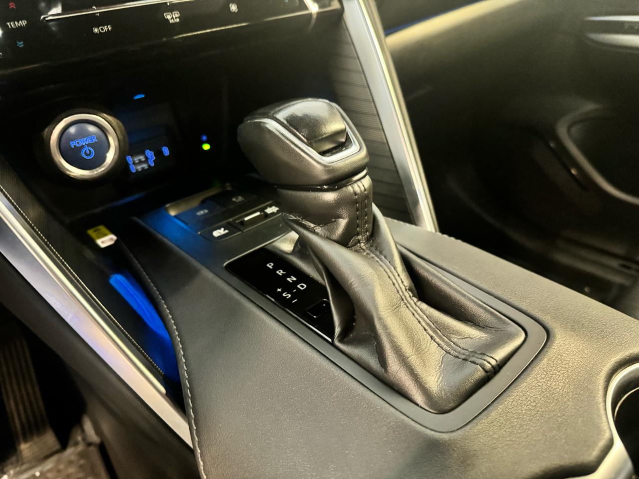 Toyota Venza XLE I4 AWD 2021