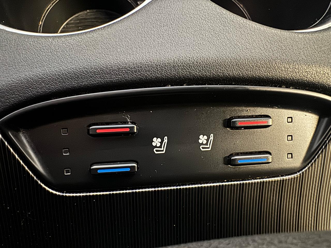 Toyota Venza XLE I4 AWD 2021