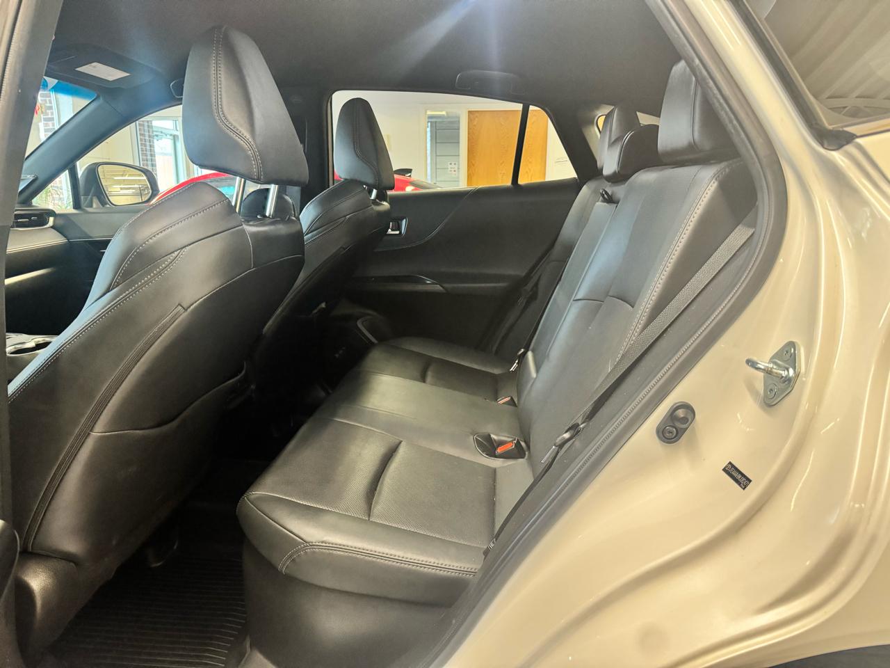 Toyota Venza XLE I4 AWD 2021