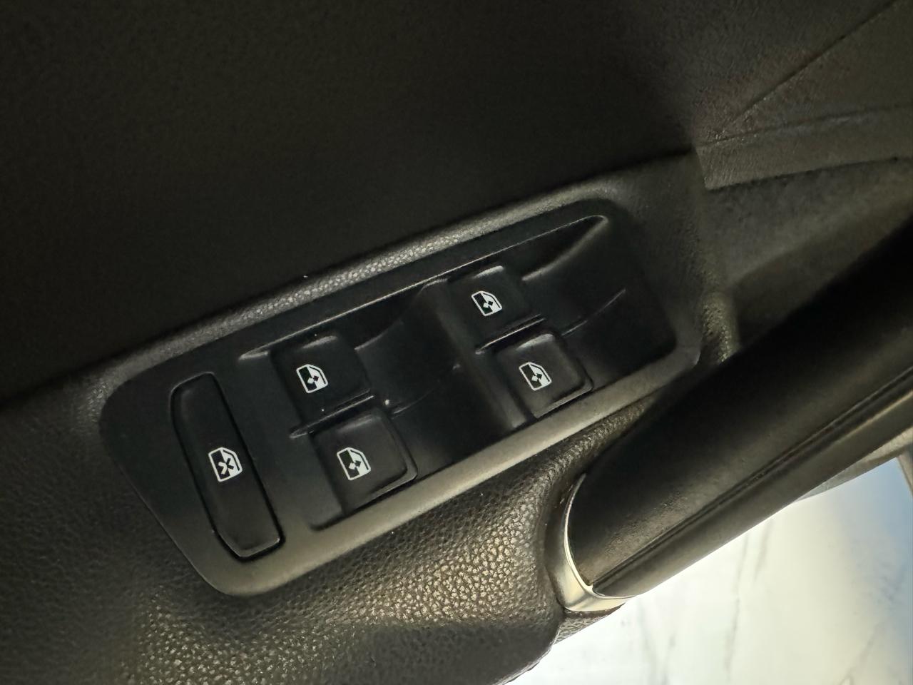 Volkswagen Golf GTI 2.0T Rabbit Edition Manual 2019