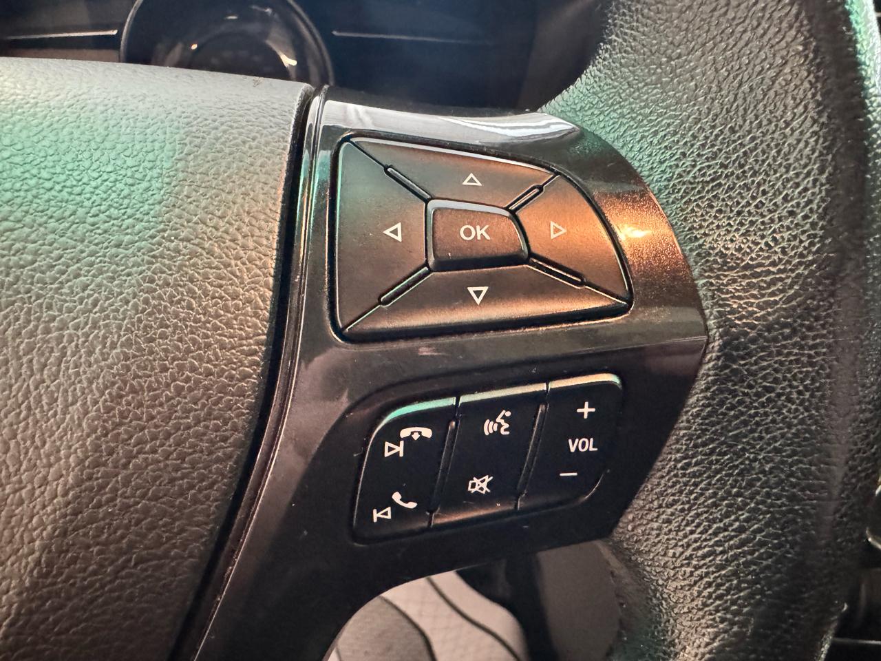 Ford Explorer 4dr XLT 4WD 2017