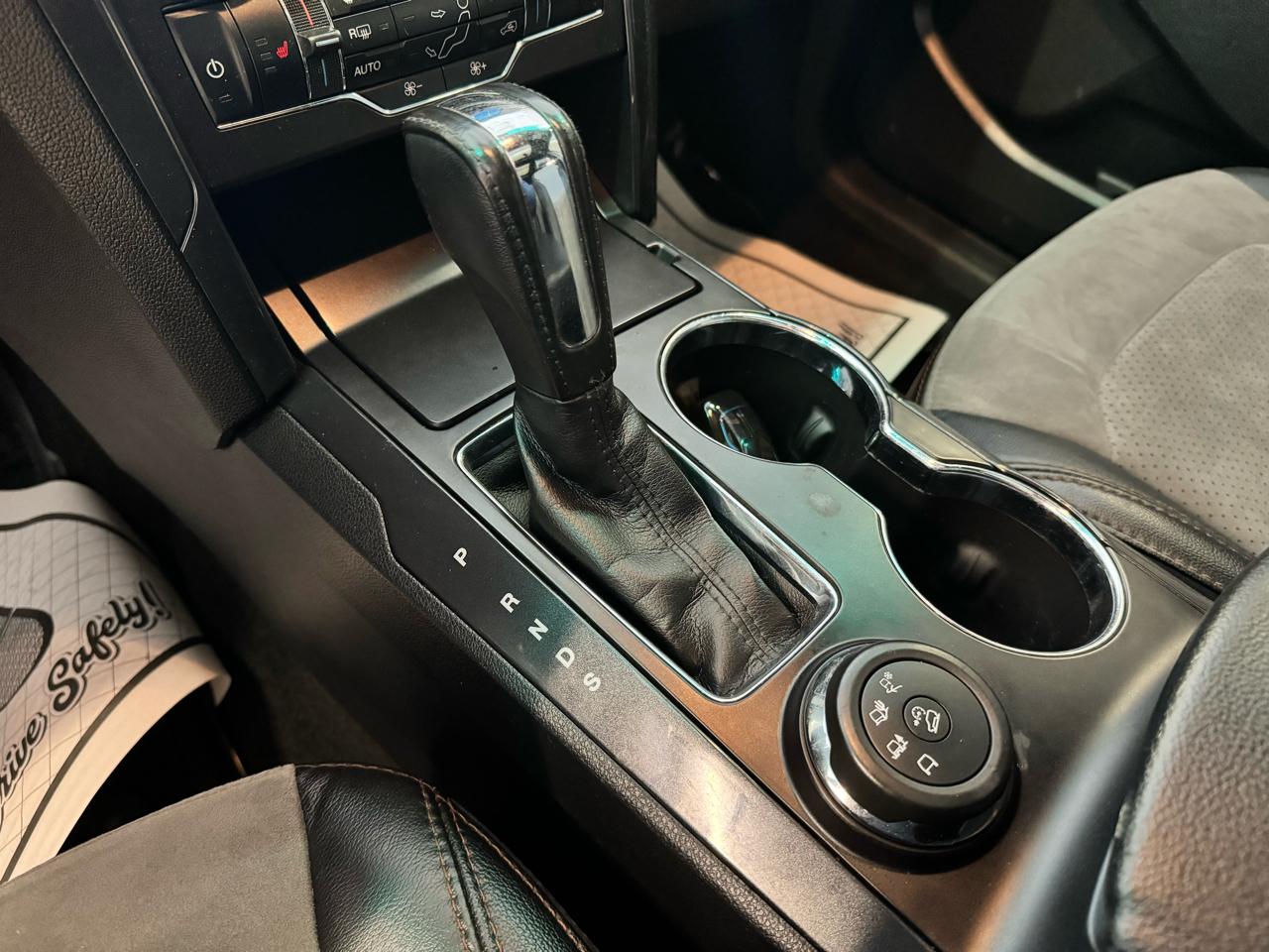 Ford Explorer 4dr XLT 4WD 2017