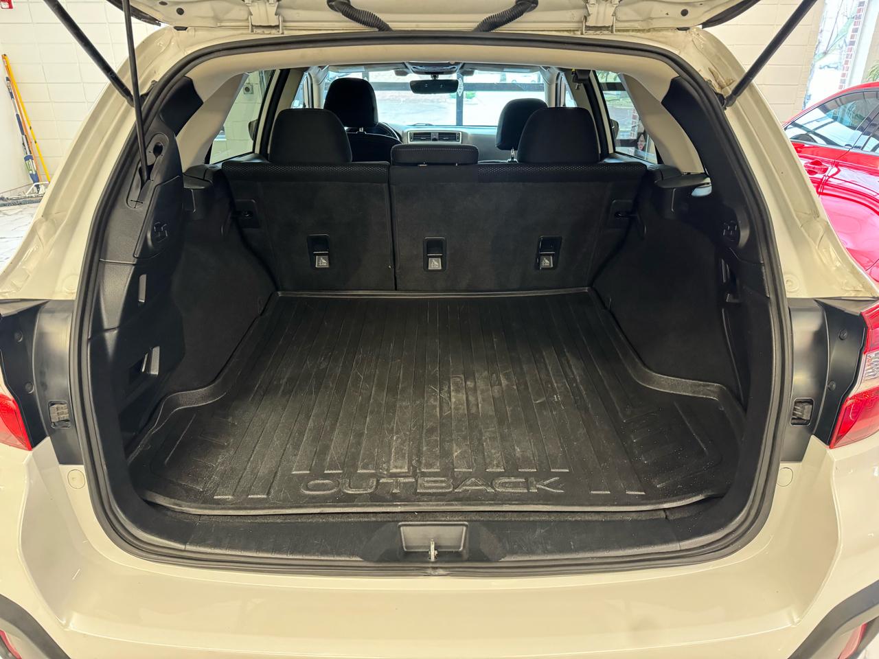 Subaru Outback 2.5i Premium 2019