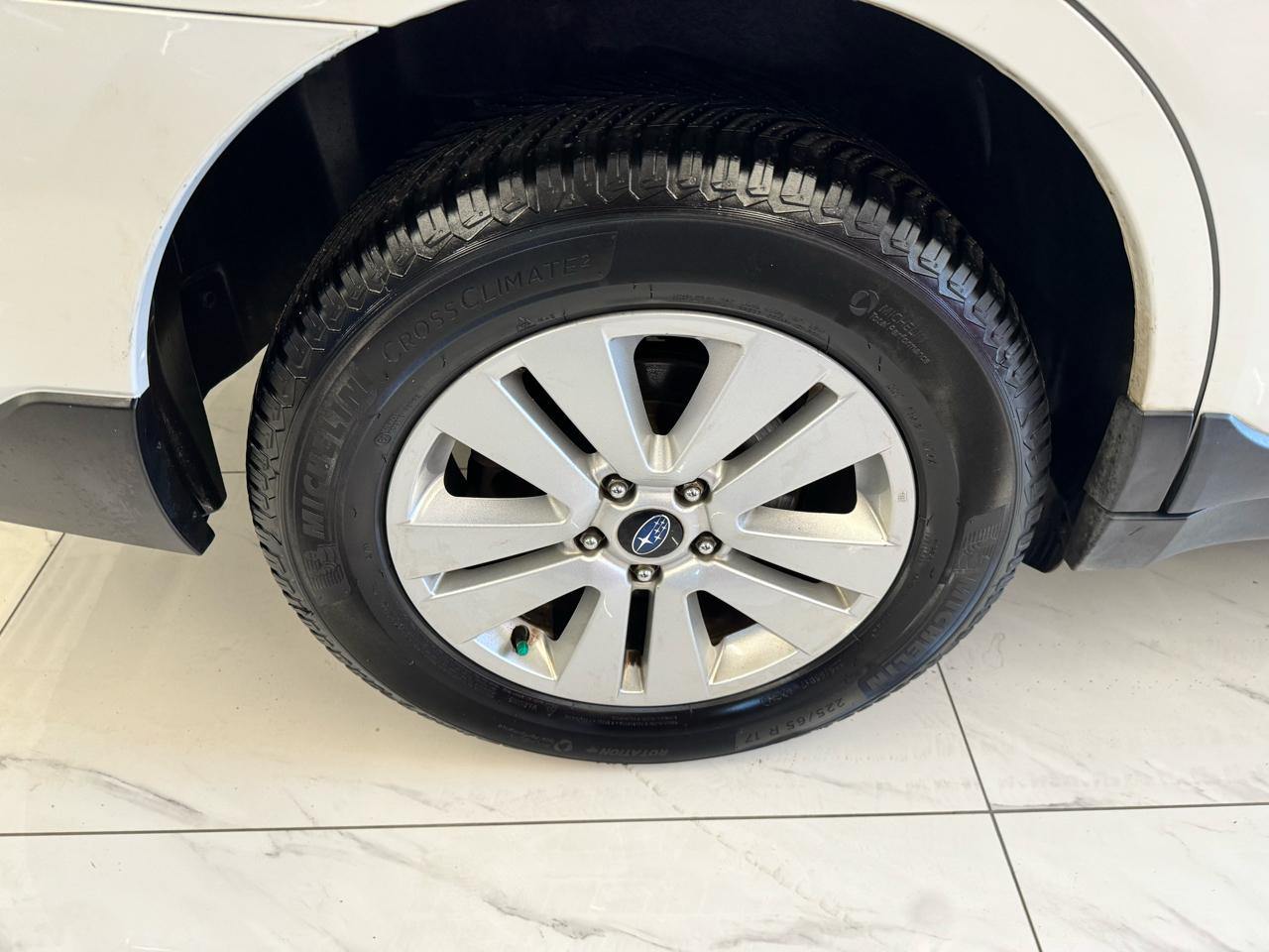 Subaru Outback 2.5i Premium 2019