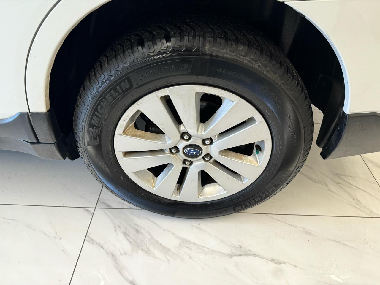 Subaru Outback 2.5i Premium 2019