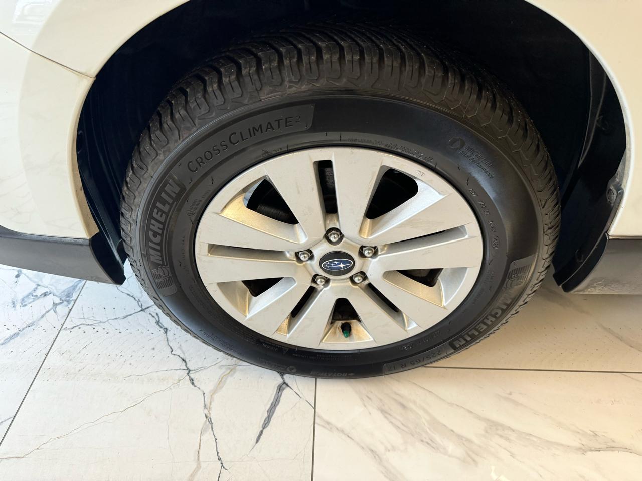 Subaru Outback 2.5i Premium 2019