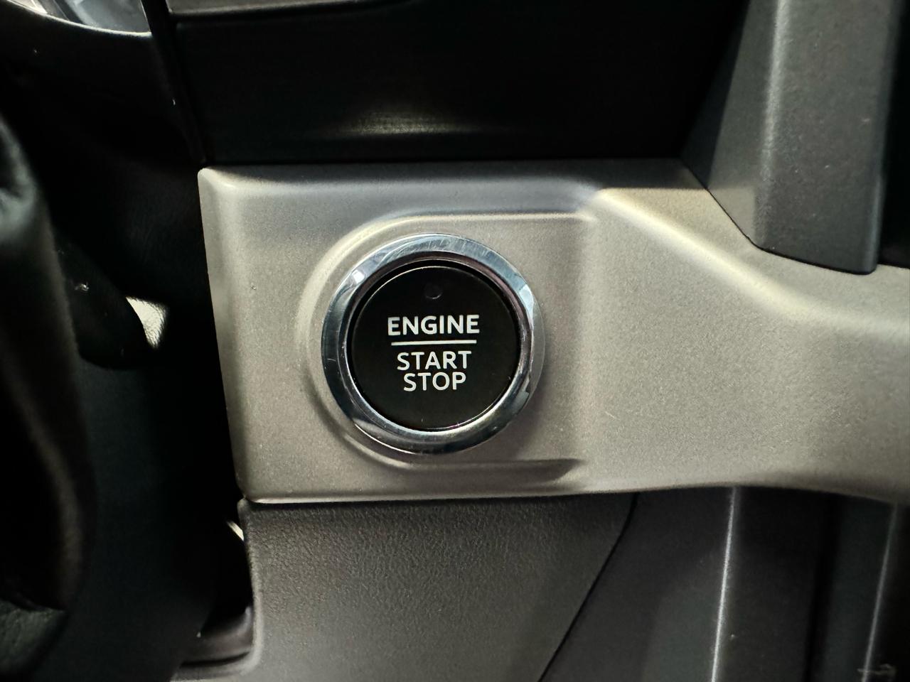 Ford F-150 4WD SuperCrew 150" XLT 2023