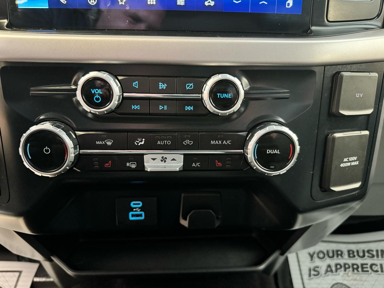 Ford F-150 4WD SuperCrew 150" XLT 2023