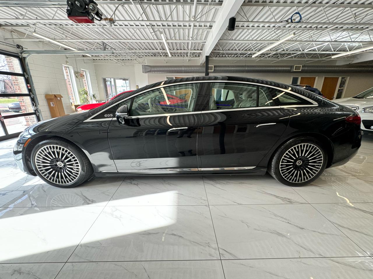 Mercedes-Benz EQS EQS 450 4MATIC Sedan 2023