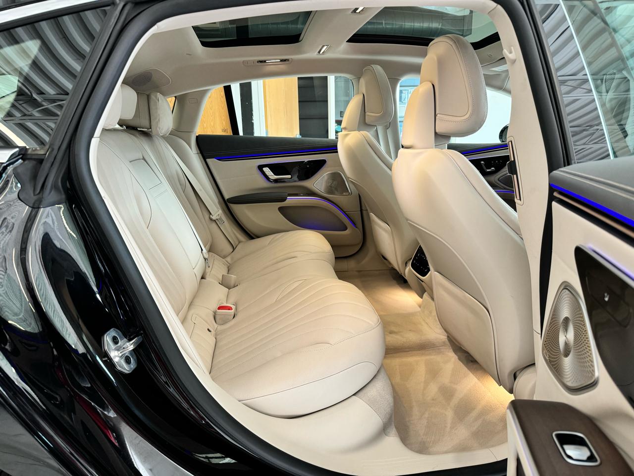 Mercedes-Benz EQS EQS 450 4MATIC Sedan 2023