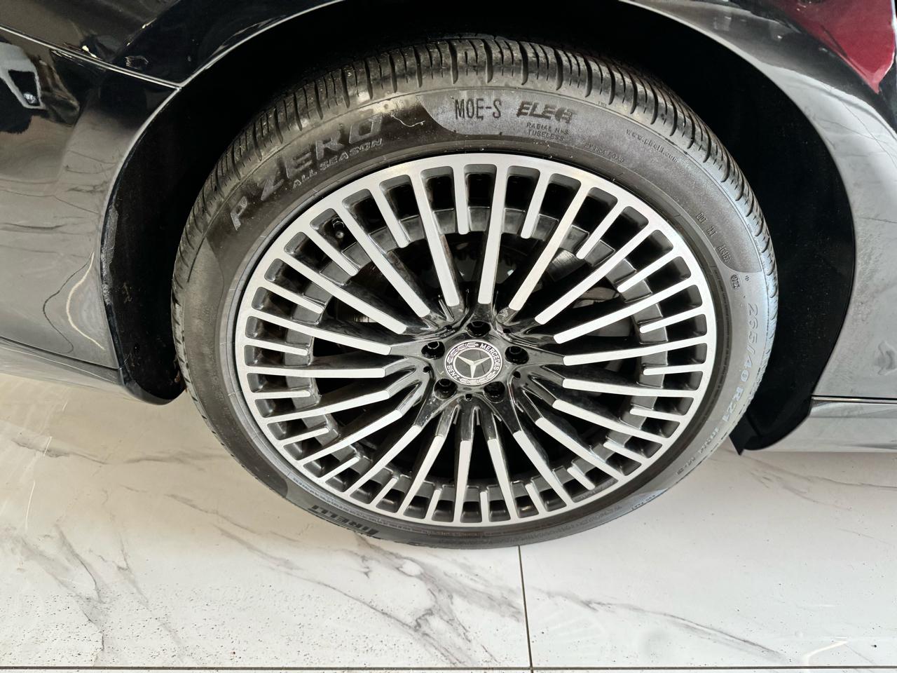 Mercedes-Benz EQS EQS 450 4MATIC Sedan 2023