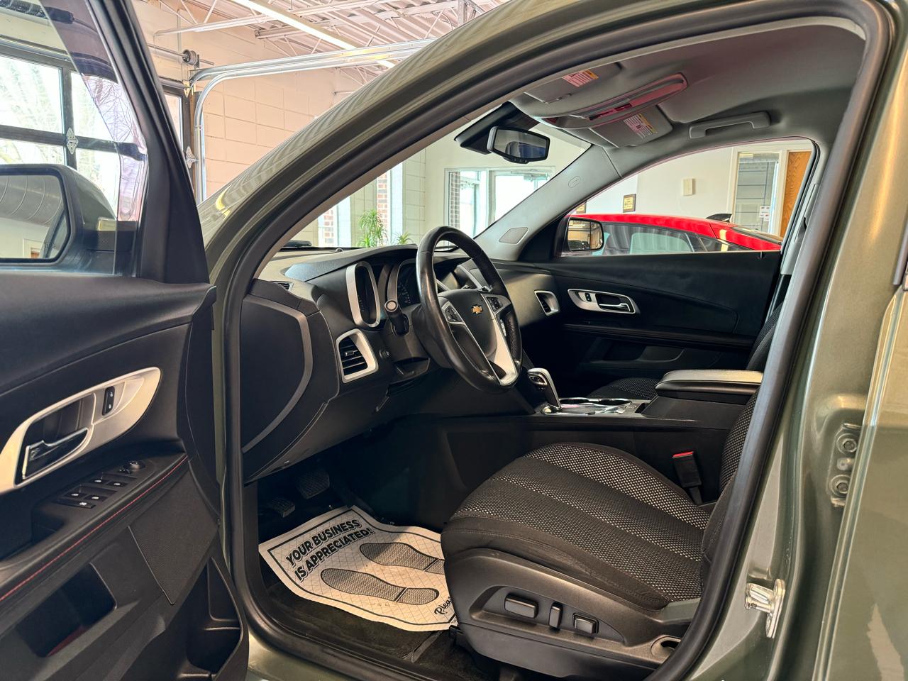 Chevrolet Equinox FWD 4dr LT w/1LT 2015