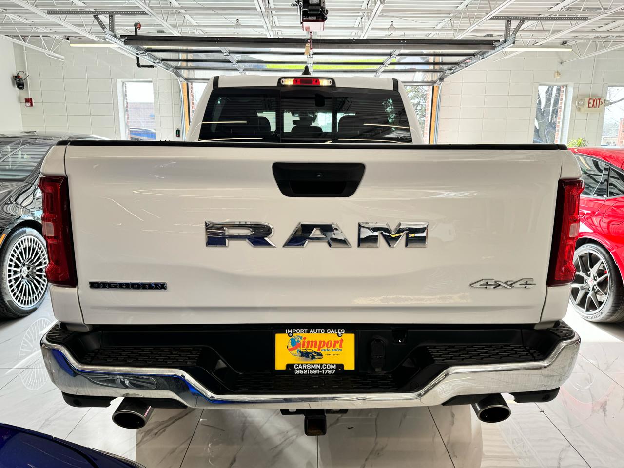 RAM 1500 Big Horn 4x4 Crew Cab 5'7" Box 2025