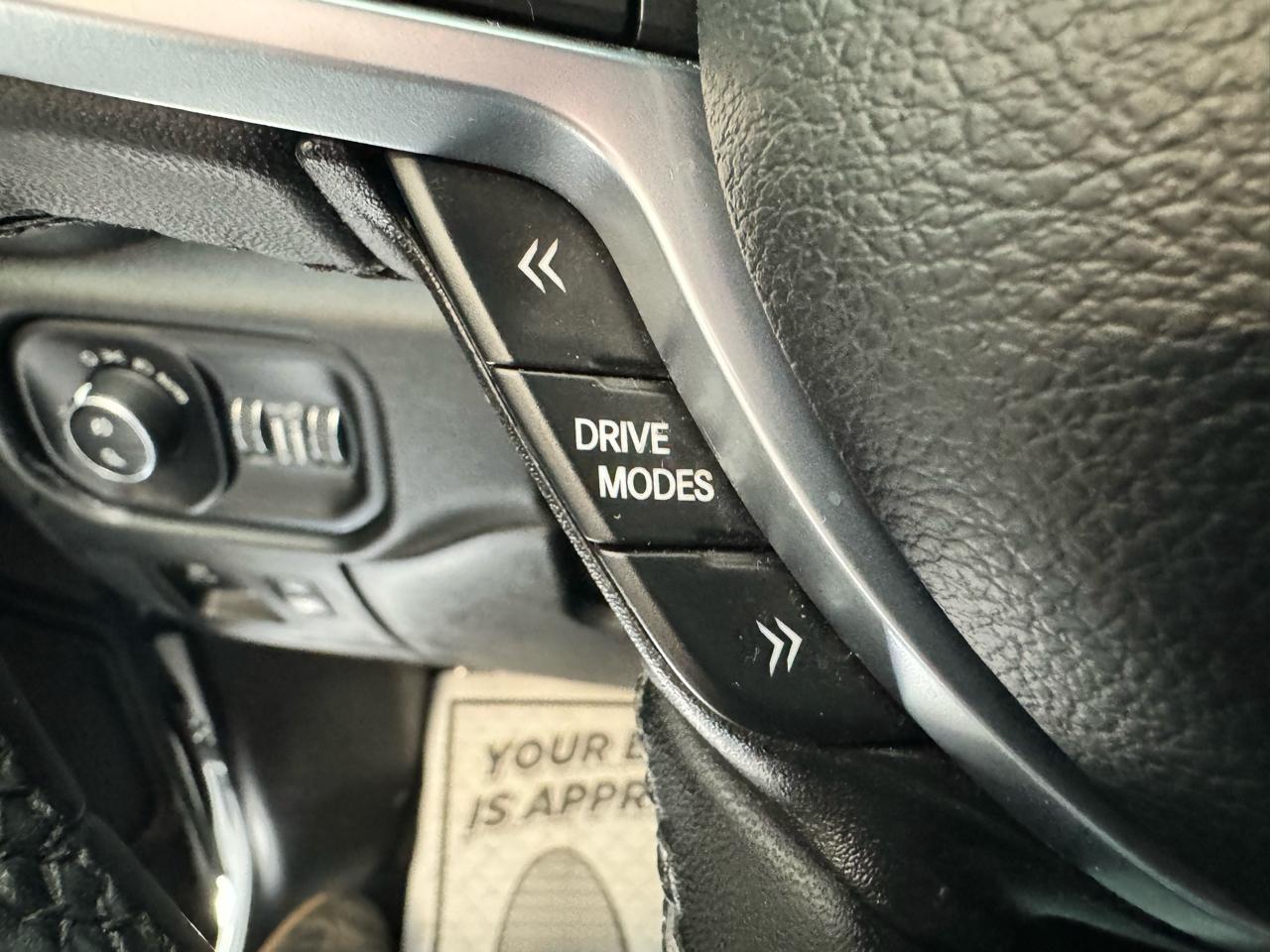 RAM 1500 Big Horn 4x4 Crew Cab 5'7" Box 2025