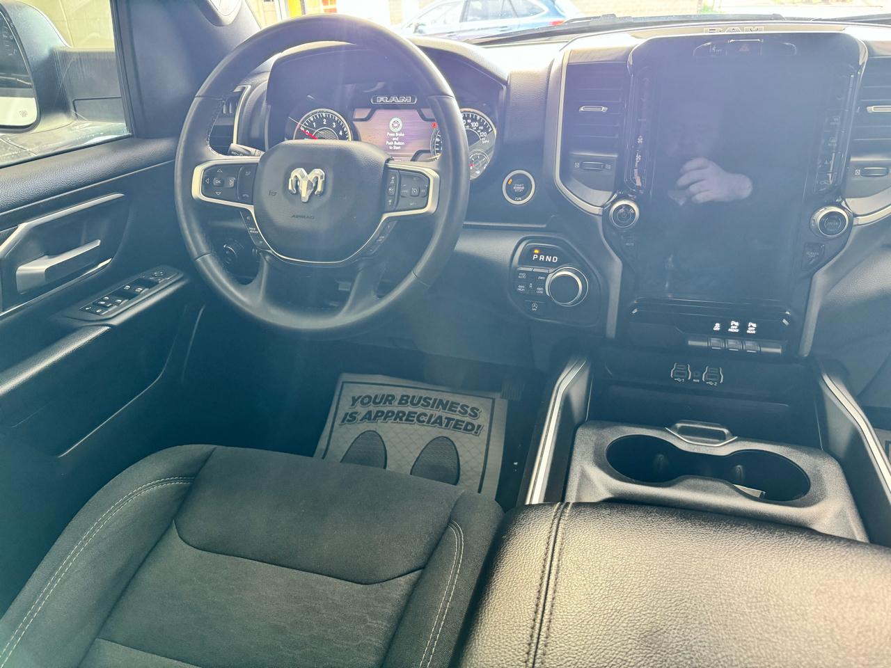 RAM 1500 Big Horn 4x4 Crew Cab 5'7" Box 2025