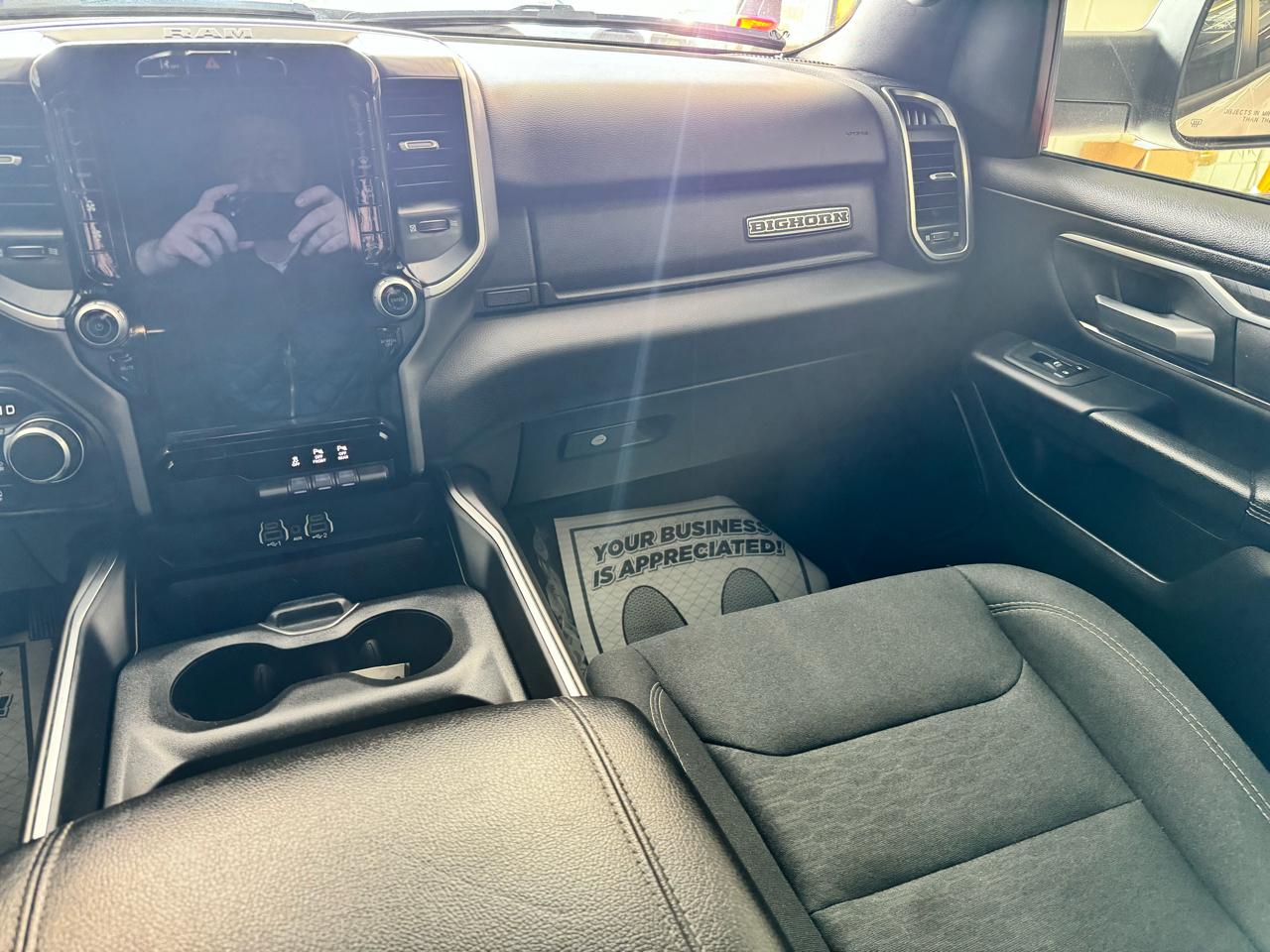 RAM 1500 Big Horn 4x4 Crew Cab 5'7" Box 2025