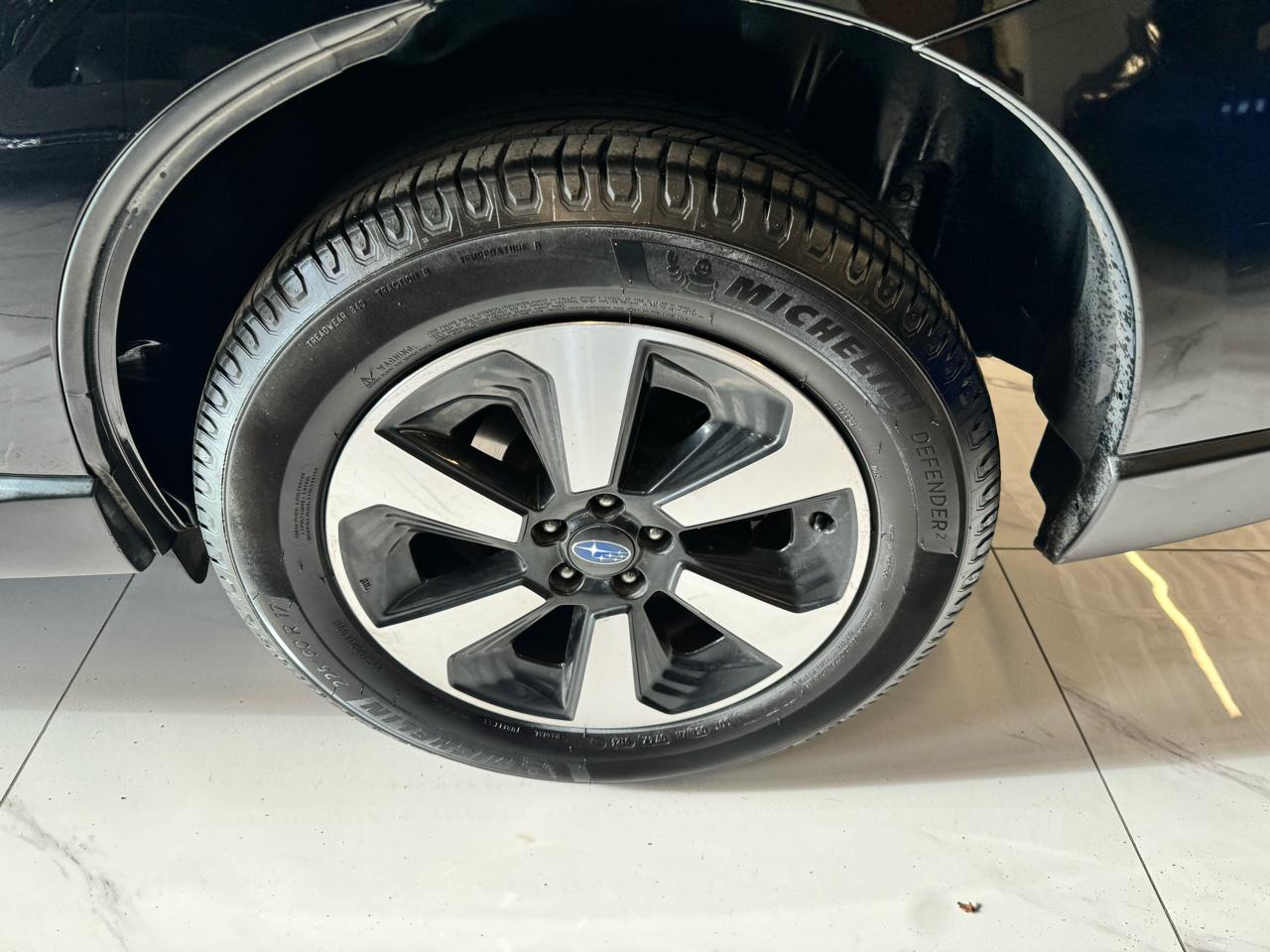 Subaru Forester 2.5i Premium CVT 2017