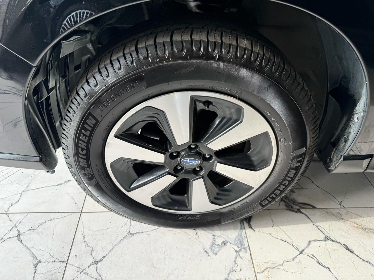 Subaru Forester 2.5i Premium CVT 2017