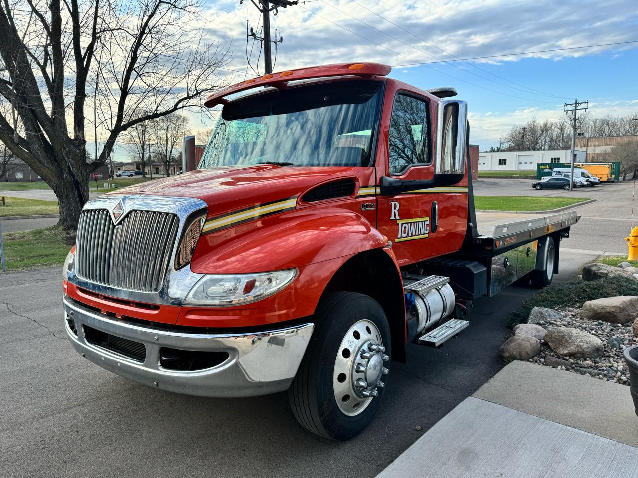 International MV607  2021