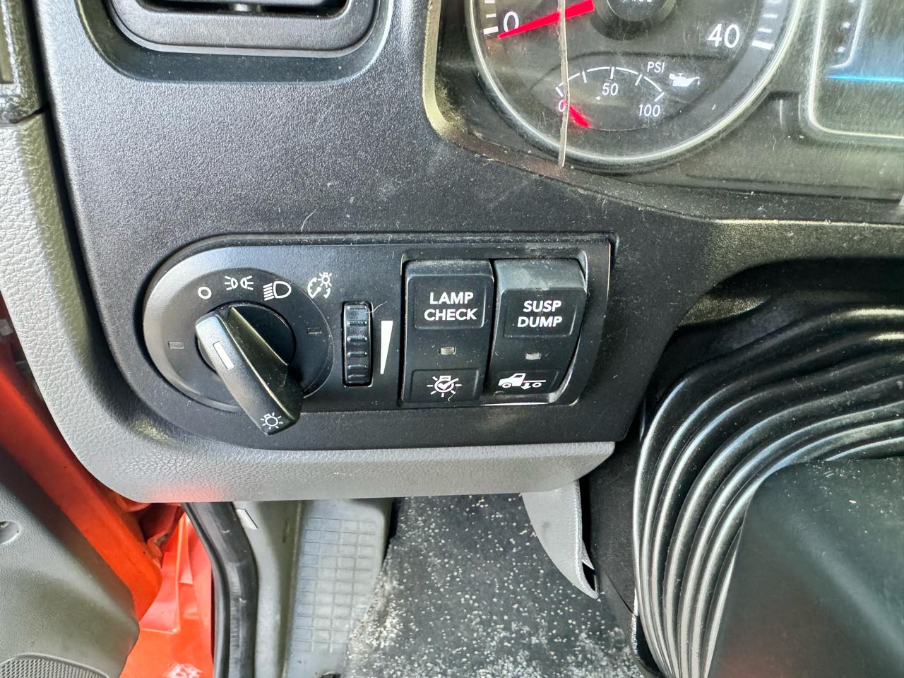 International MV607  2021