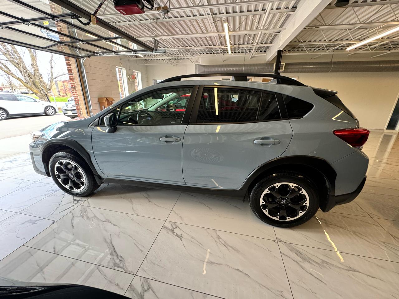 Subaru Crosstrek Premium Manual 2021