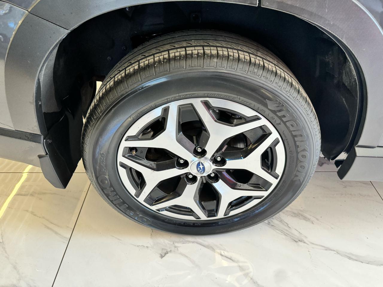 Subaru Forester Premium CVT 2021