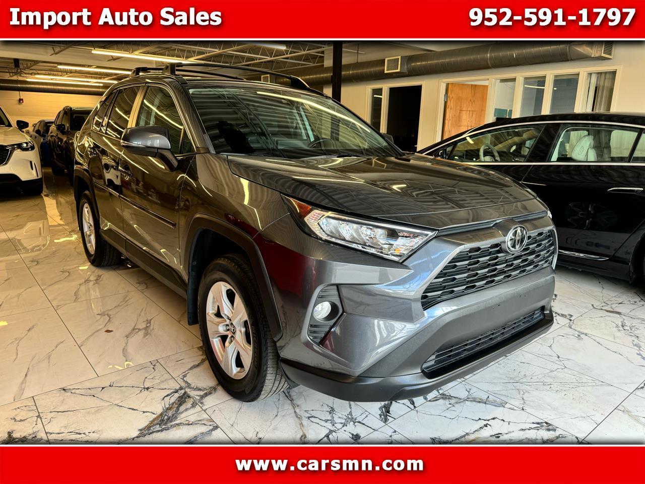 Toyota RAV4 XLE AWD (Natl) 2021