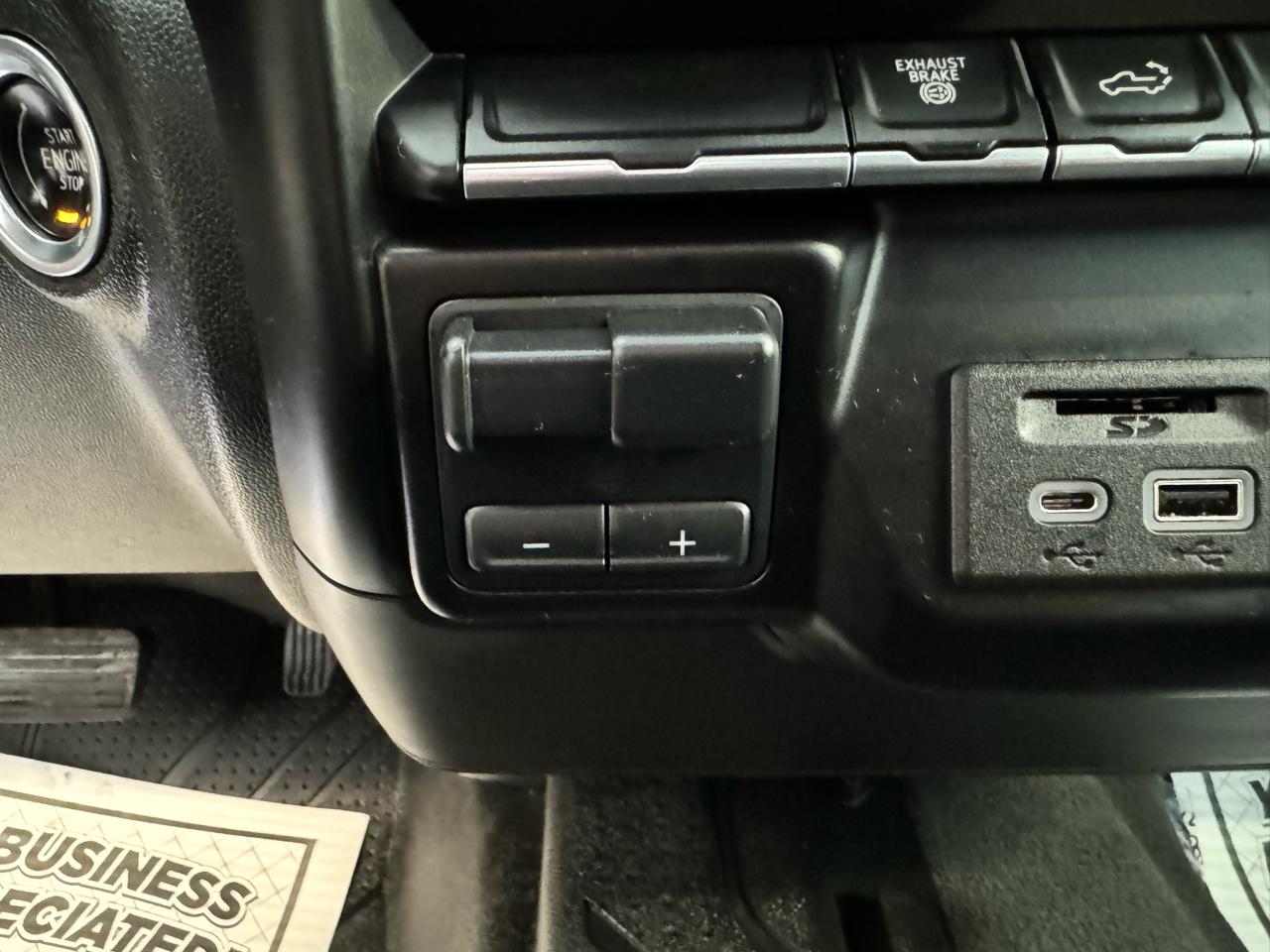 Chevrolet Silverado 2500HD 4WD Crew Cab 172" LT 2023