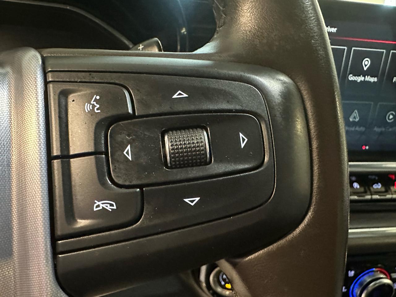 GMC Sierra 1500 4WD Crew Cab 147" SLT 2025