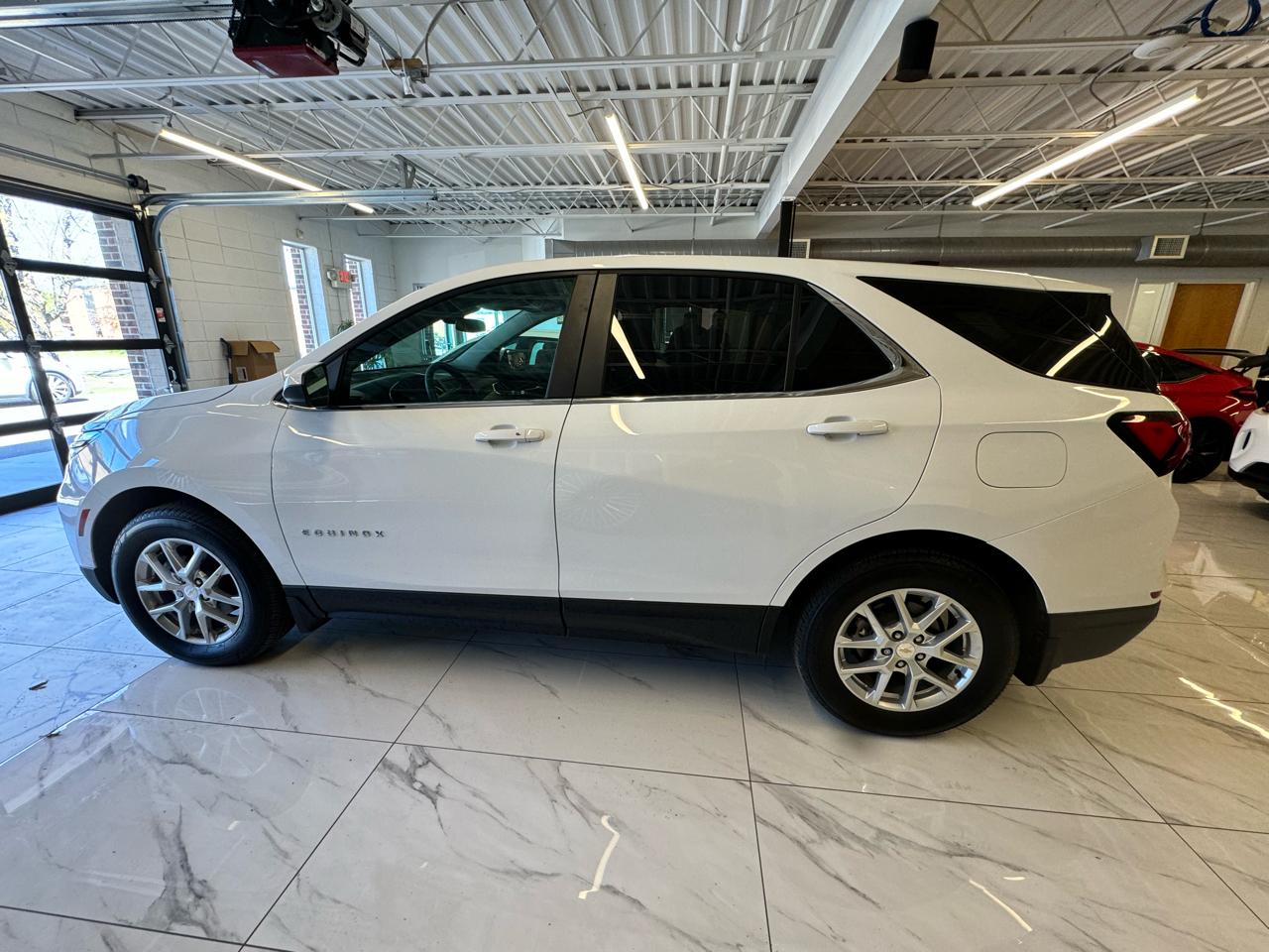 Chevrolet Equinox AWD 4dr LT w/1LT 2024