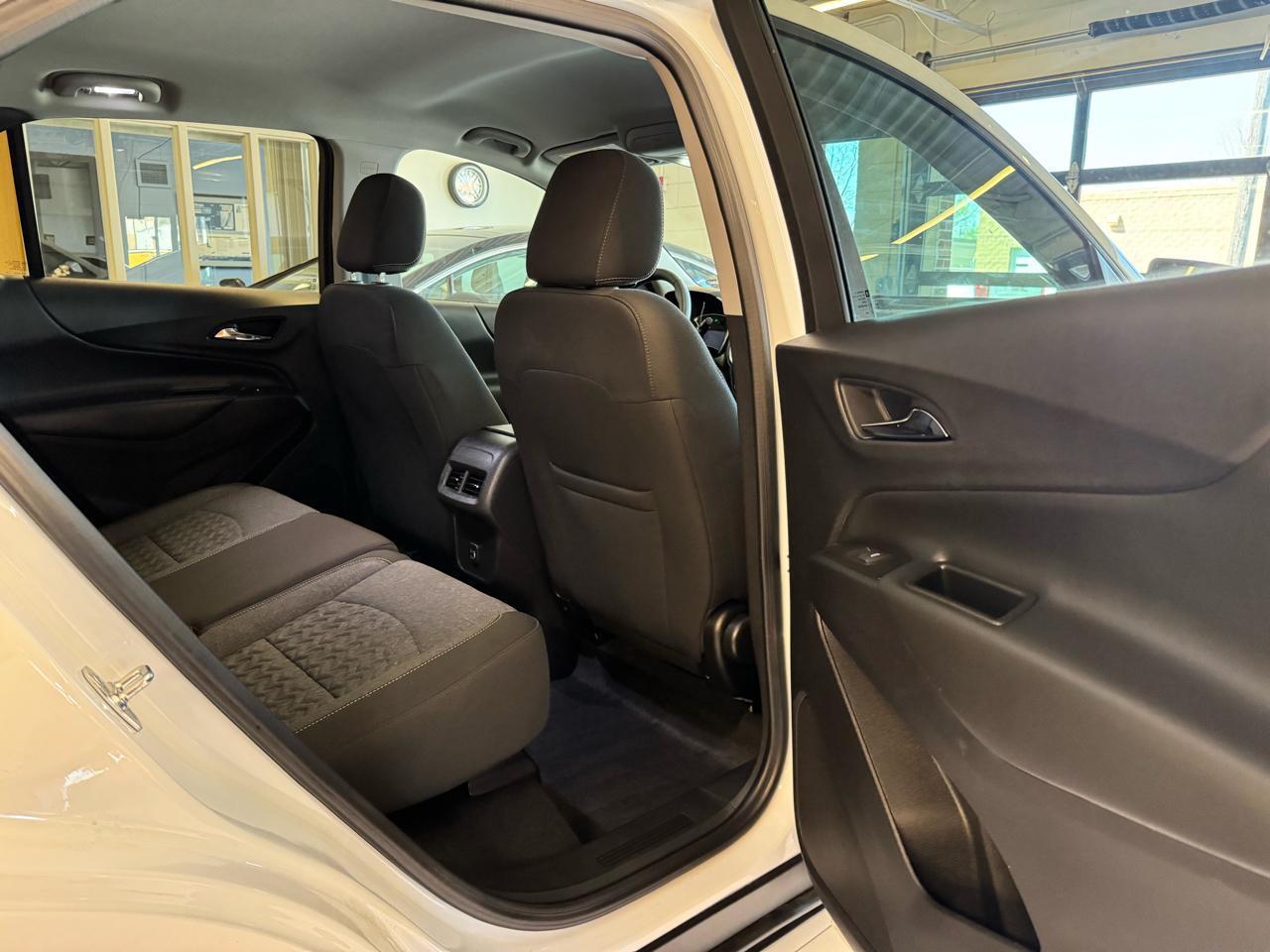 Chevrolet Equinox AWD 4dr LT w/1LT 2024