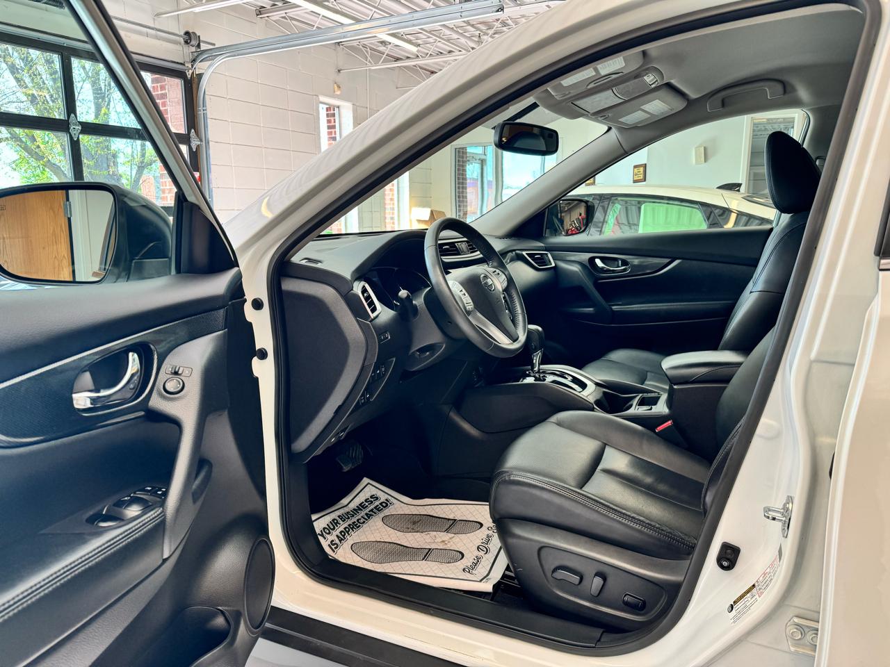 Nissan Rogue AWD 4dr SL 2015