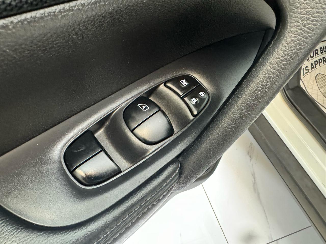 Nissan Rogue AWD 4dr SL 2015