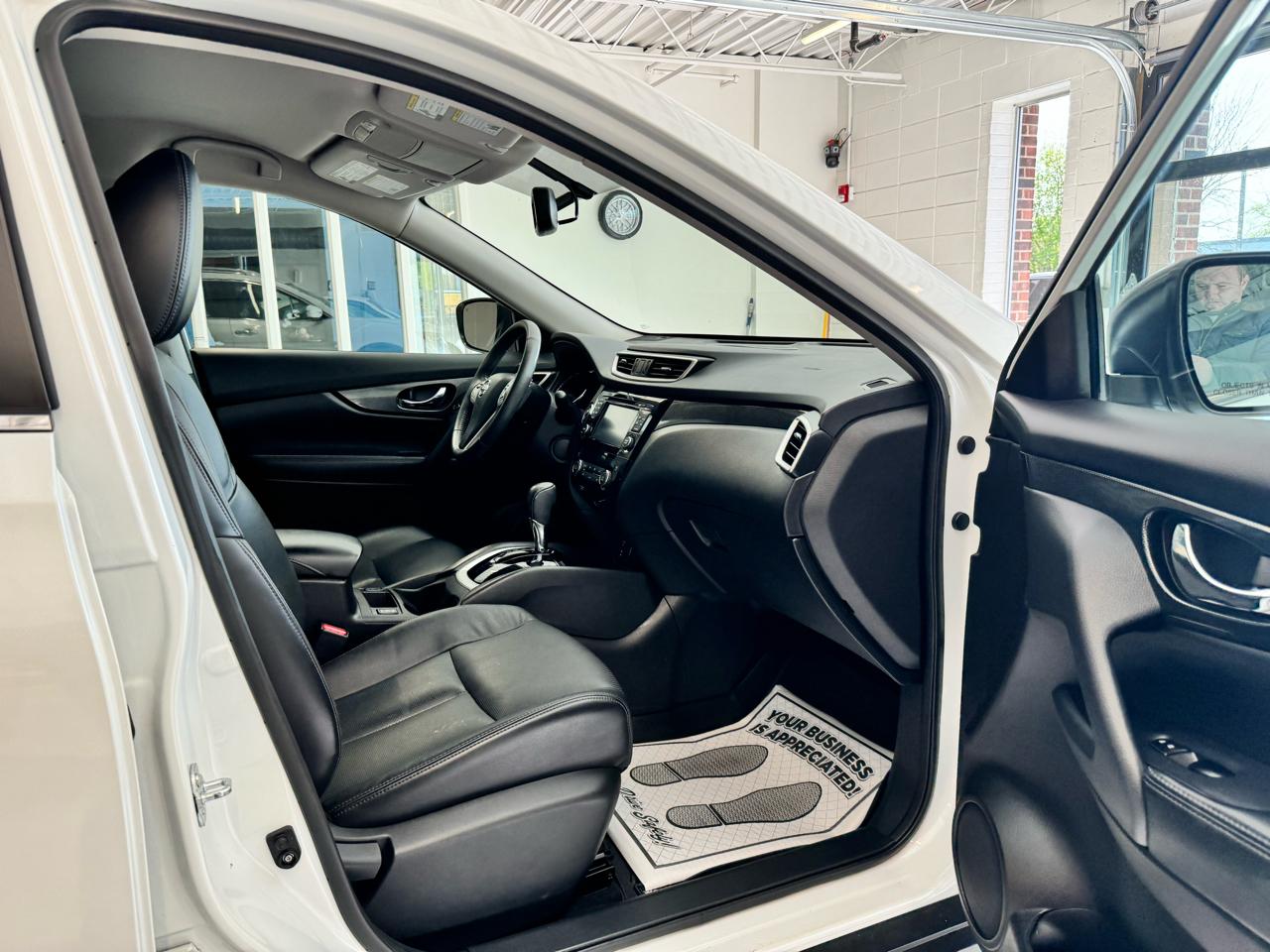 Nissan Rogue AWD 4dr SL 2015