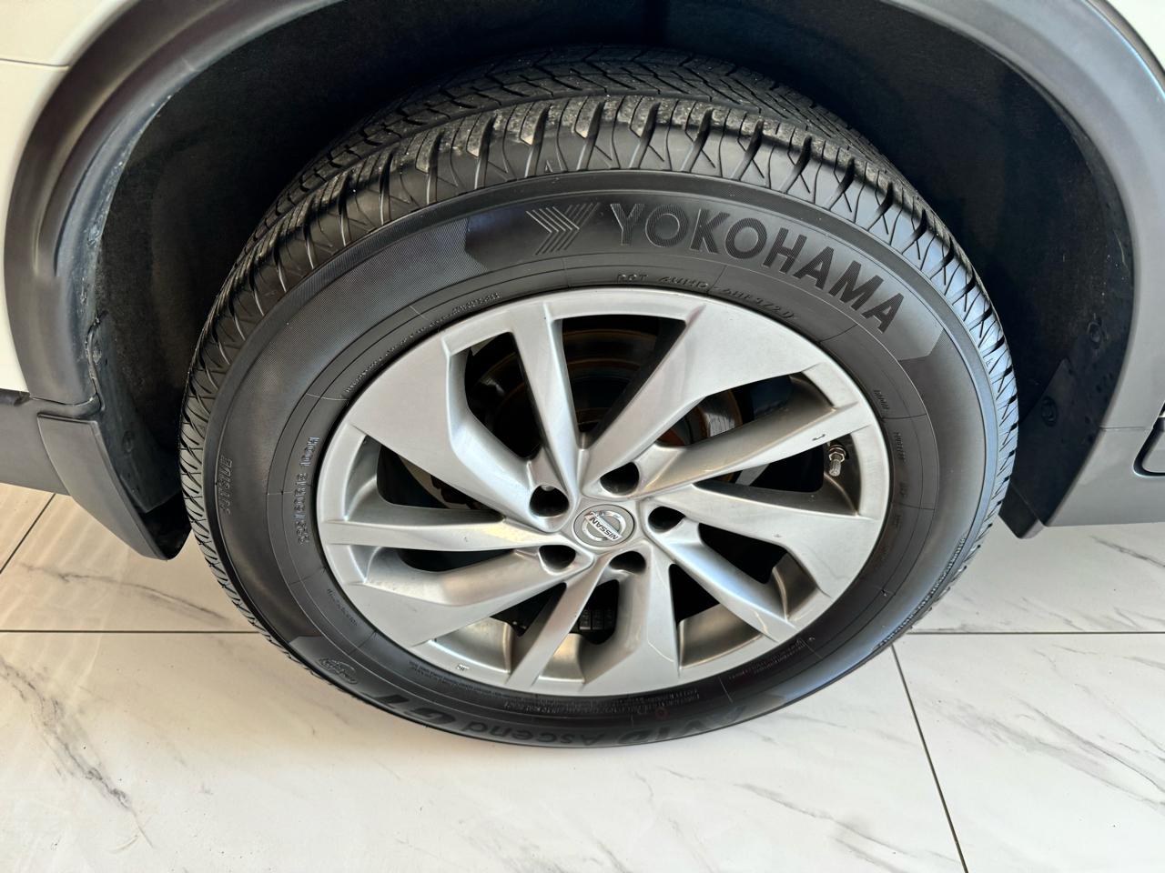 Nissan Rogue AWD 4dr SL 2015