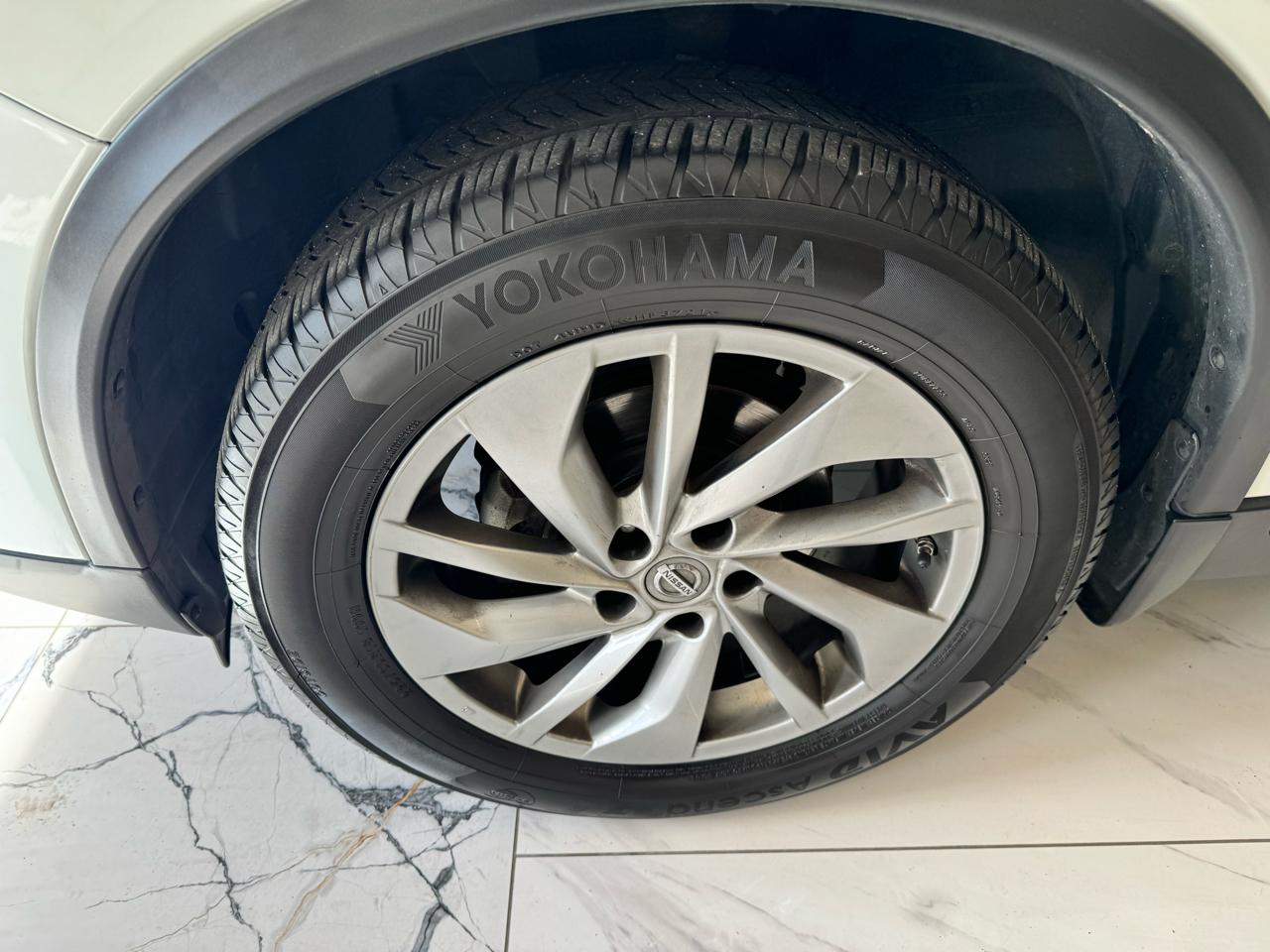 Nissan Rogue AWD 4dr SL 2015