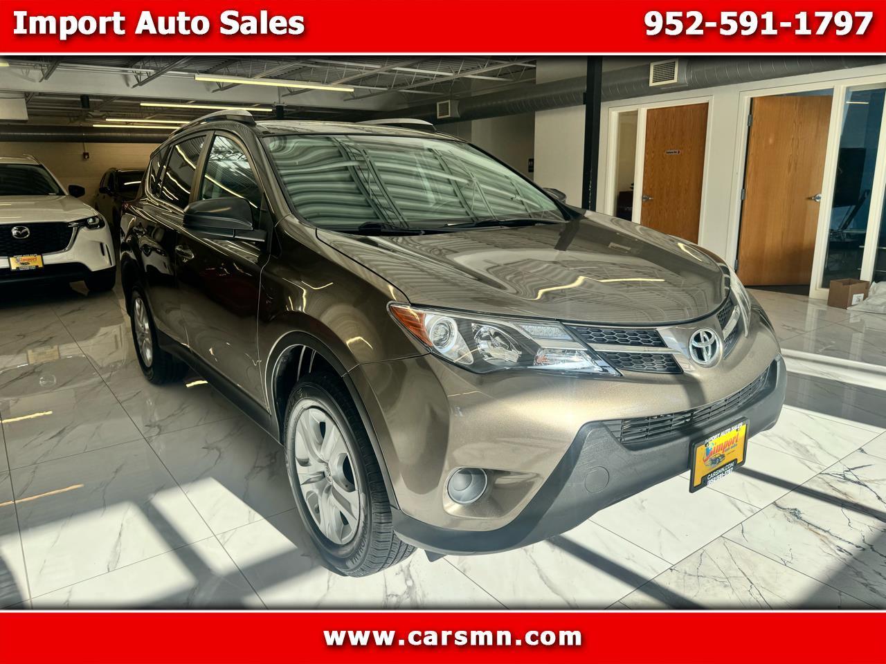 Toyota RAV4 AWD 4dr LE (Natl) 2015