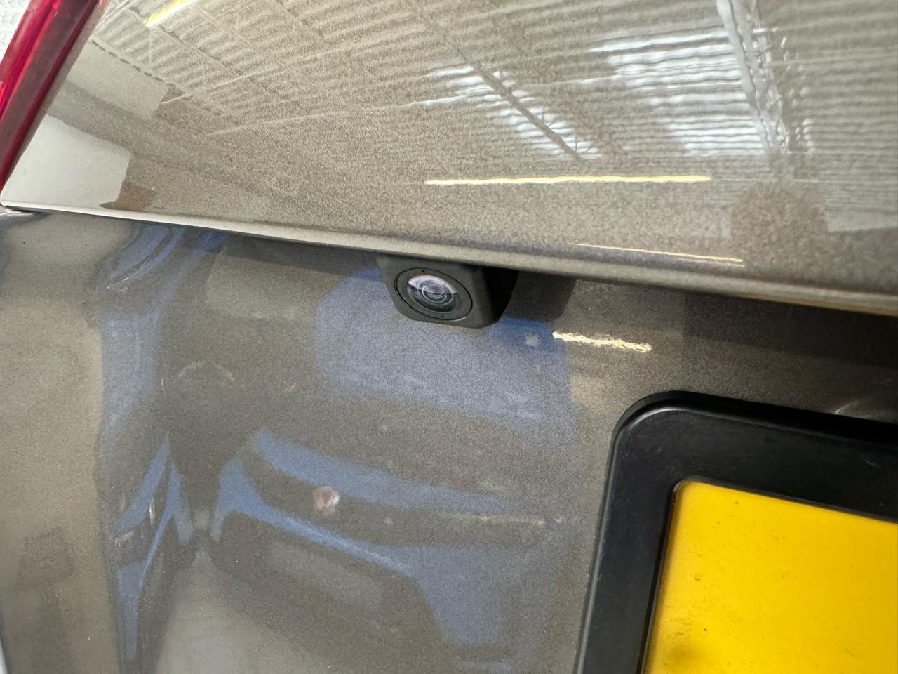 Toyota RAV4 AWD 4dr LE (Natl) 2015