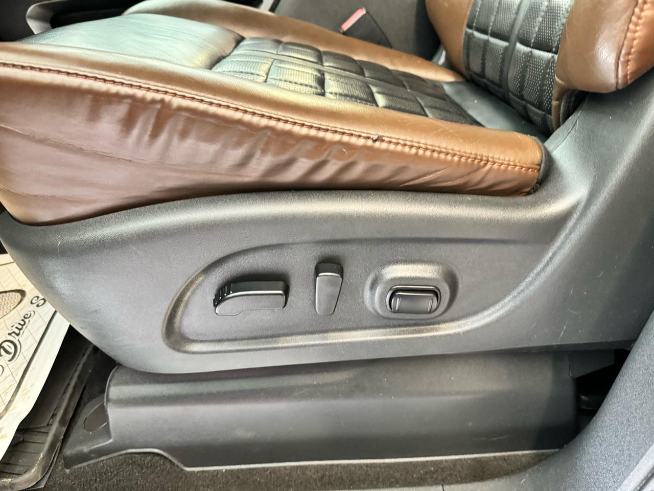 Nissan Titan XD 4x4 Gas Crew Cab Platinum Reserve 2019