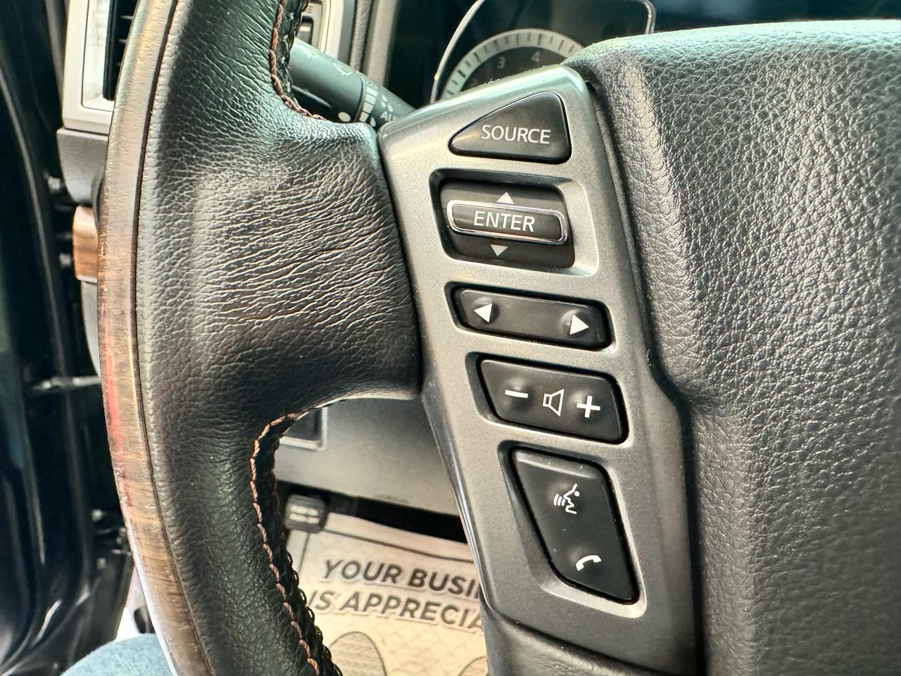 Nissan Titan XD 4x4 Gas Crew Cab Platinum Reserve 2019