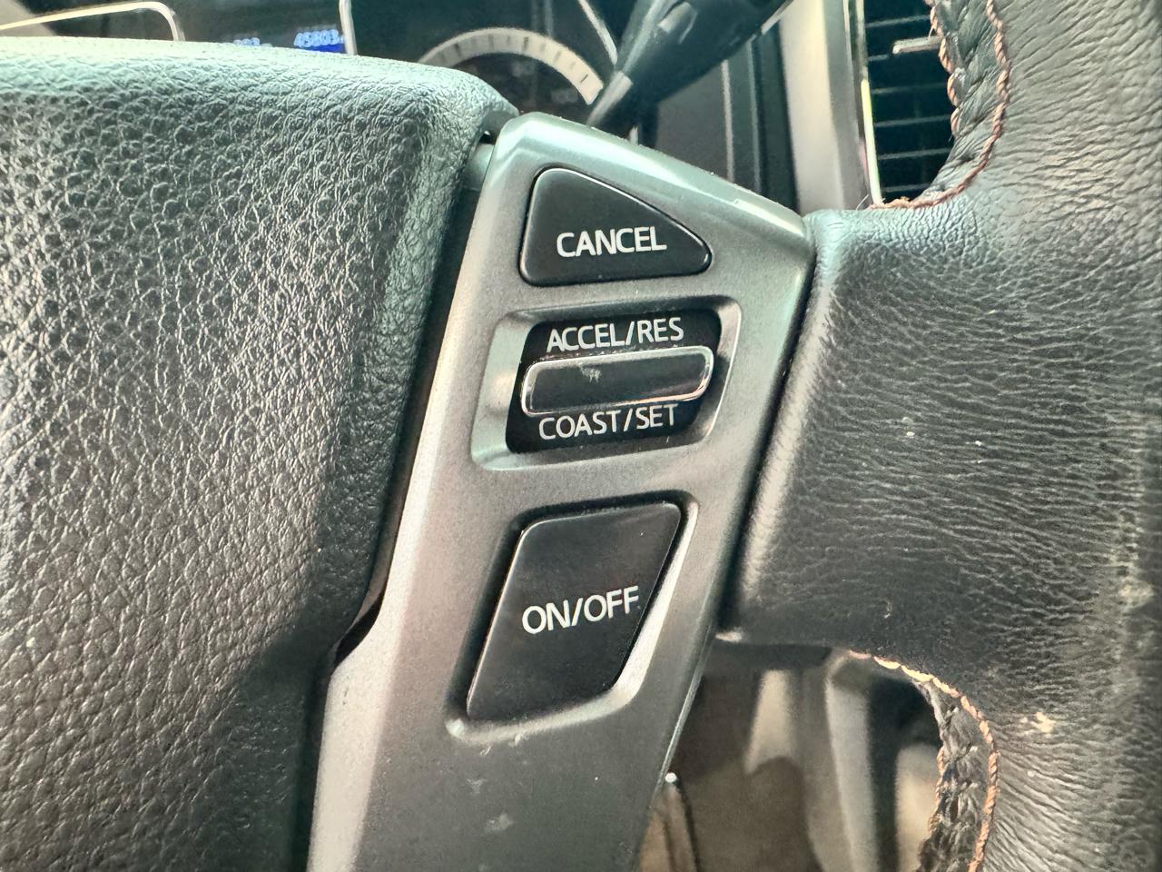 Nissan Titan XD 4x4 Gas Crew Cab Platinum Reserve 2019