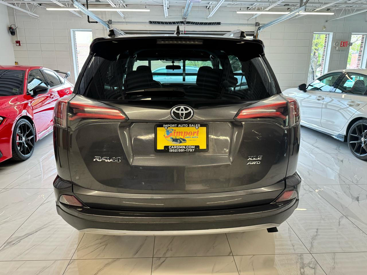 Toyota RAV4 AWD 4dr LE (Natl) 2016