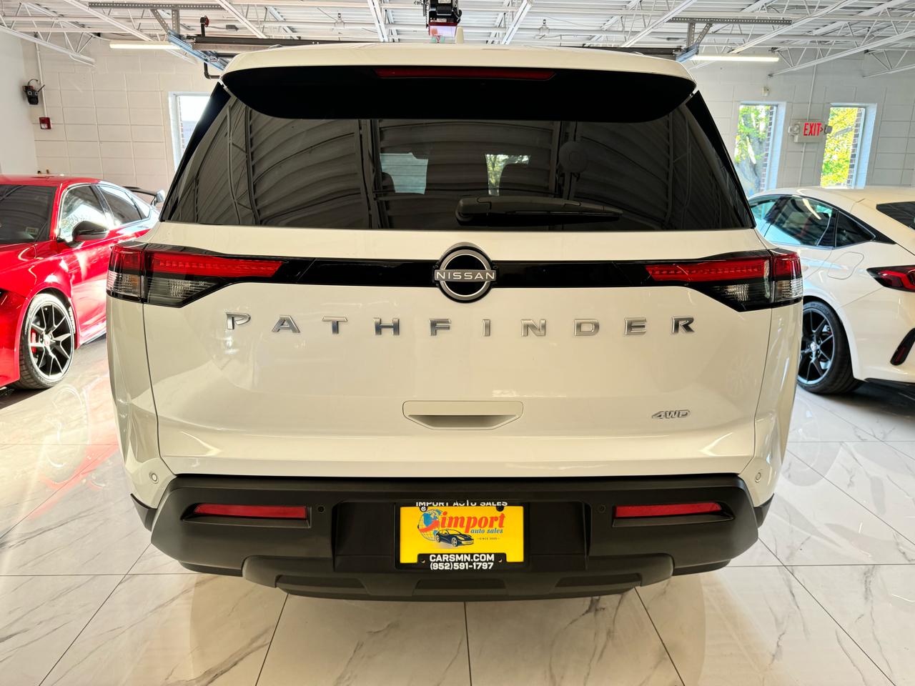 Nissan Pathfinder SV 4WD 2025