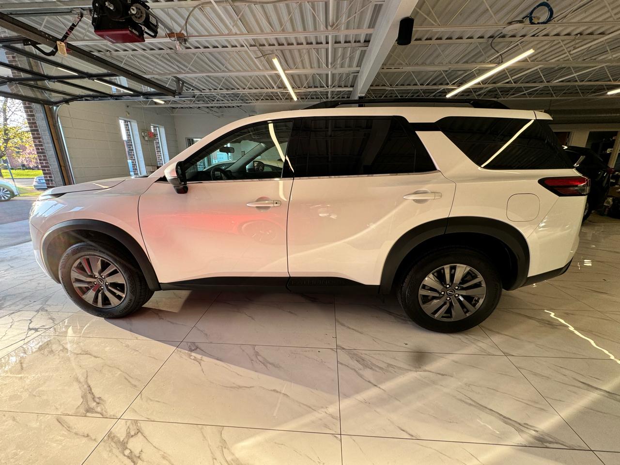 Nissan Pathfinder SV 4WD 2025