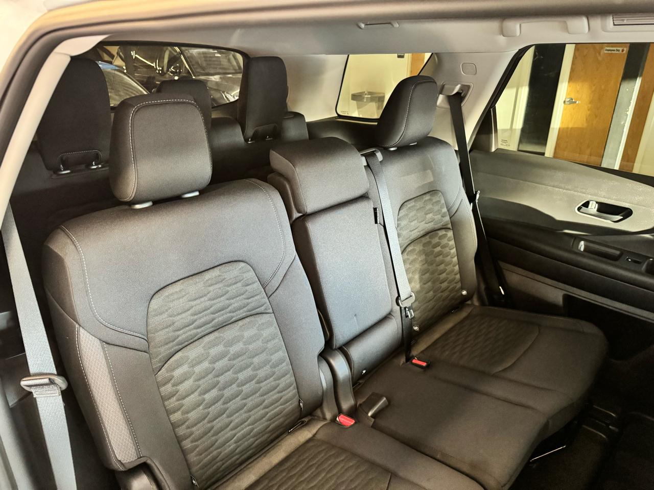 Nissan Pathfinder SV 4WD 2025