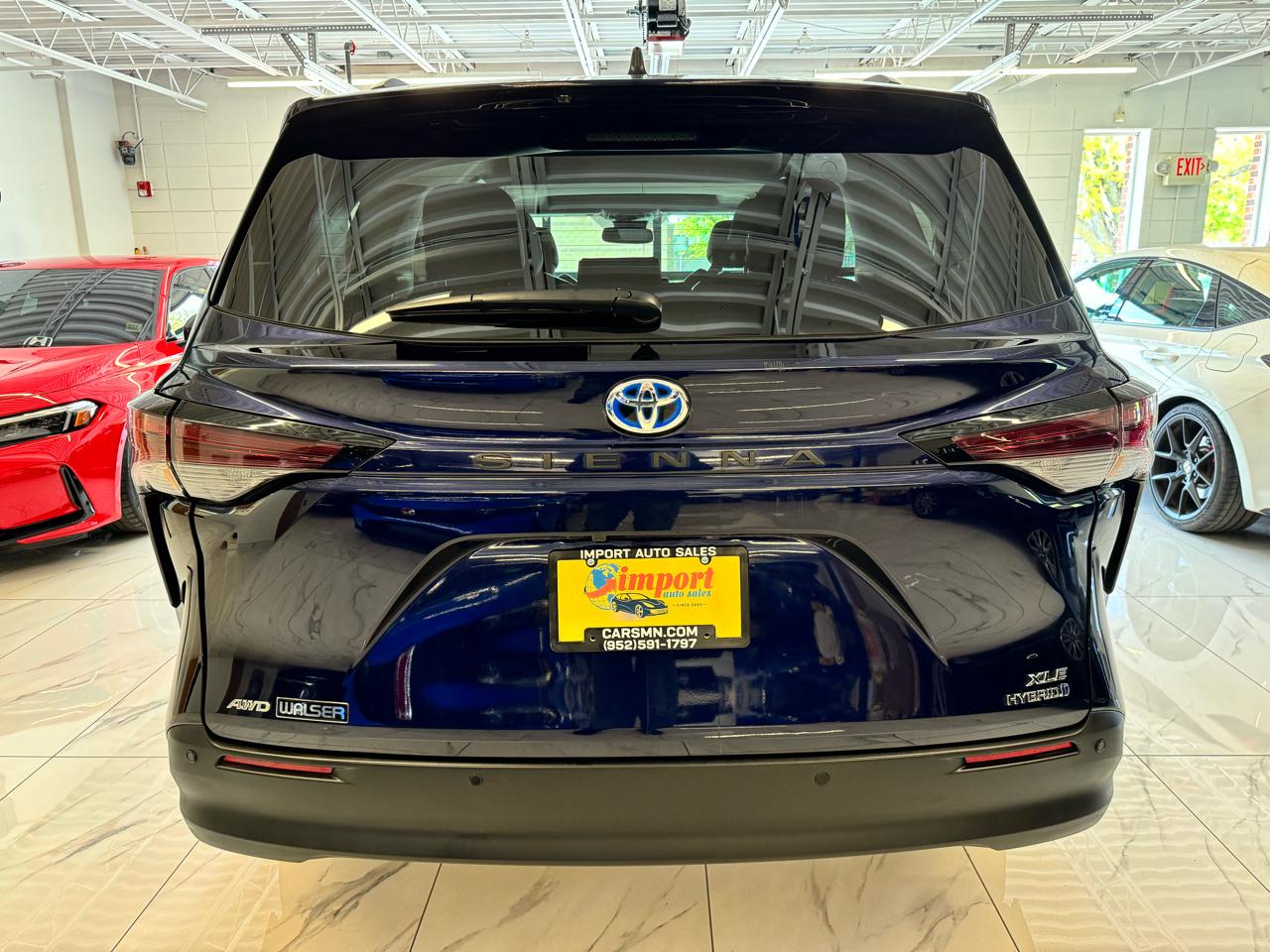 Toyota Sienna 5dr 7-Pass Van V6 XLE AWD (Natl) 2023