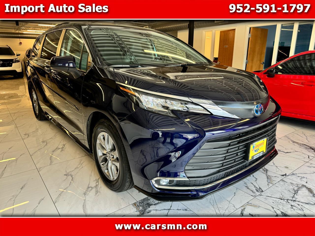 Toyota Sienna 5dr 7-Pass Van V6 XLE AWD (Natl) 2023