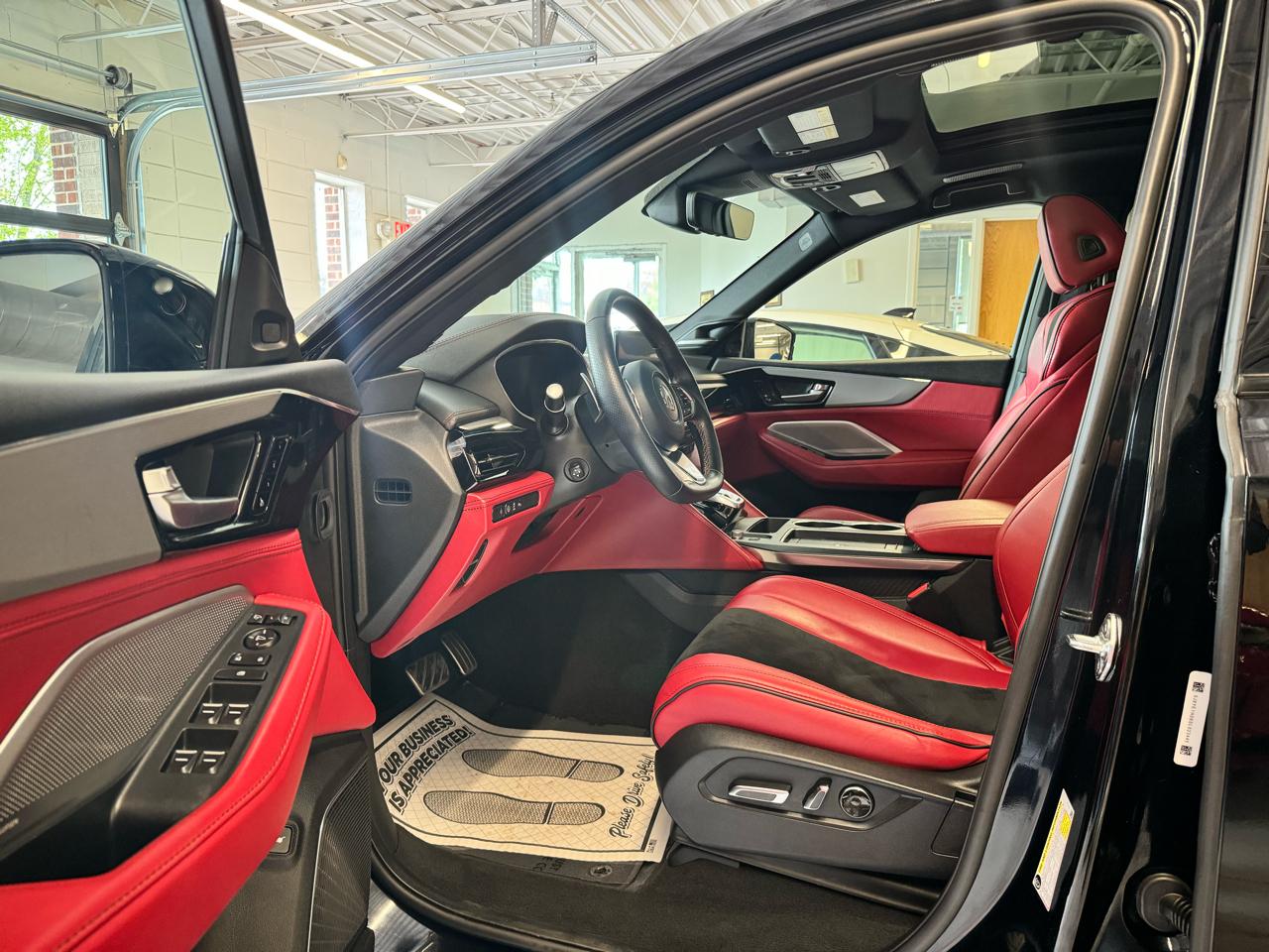 Acura MDX SH-AWD w/A-Spec Package 2025