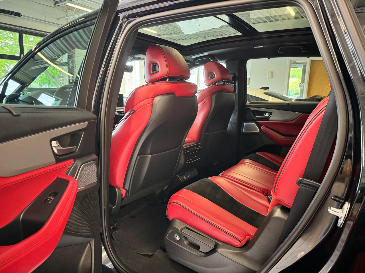 Acura MDX SH-AWD w/A-Spec Package 2025
